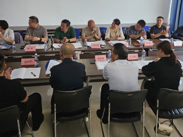 b249bd7e9881bfc1bb914a05ad747e9